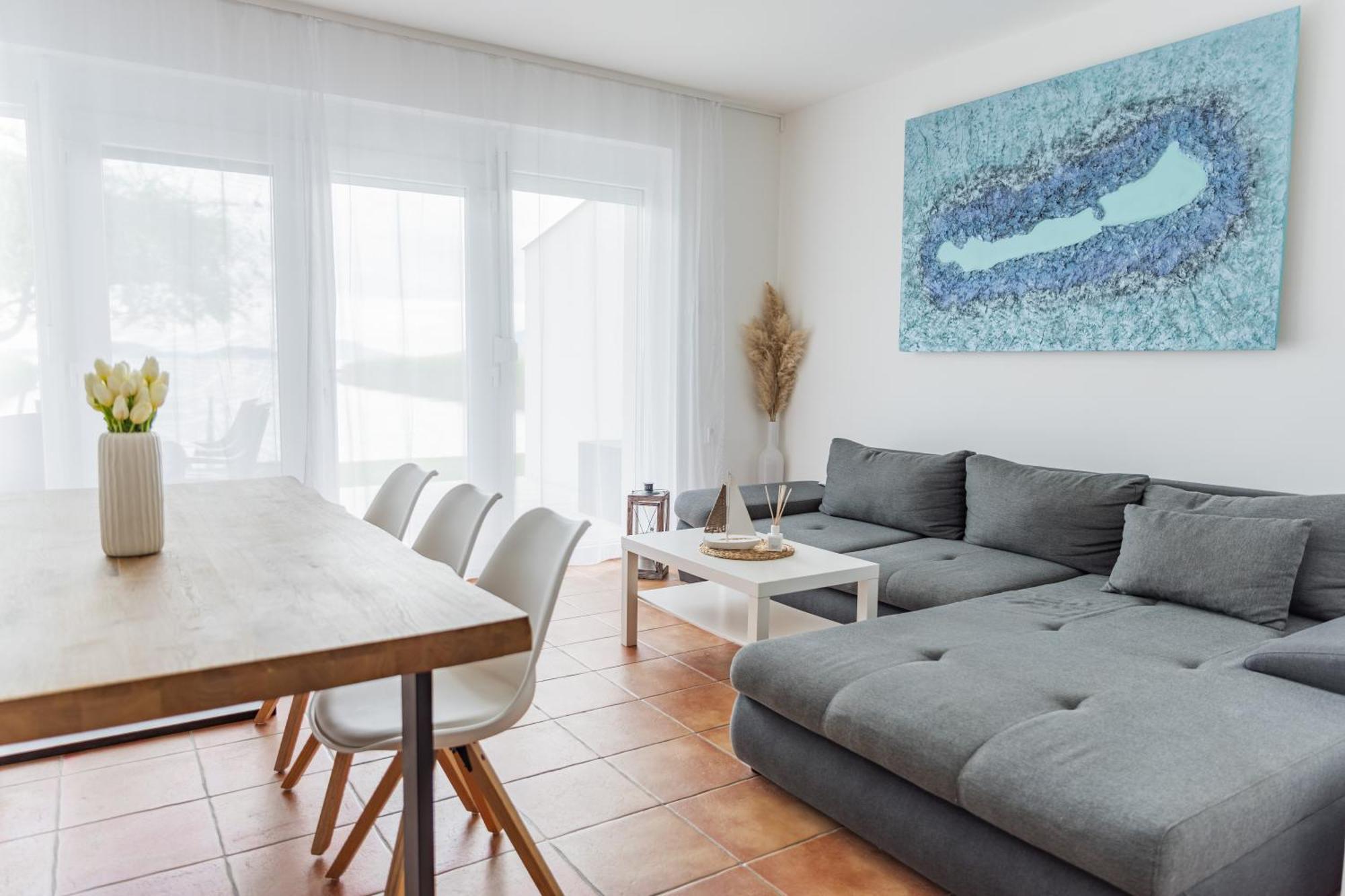 Balaton a kertben - Közvetlen vízparti apartmanok, csodálatos panorámával Balatonfenyves Szoba fotó